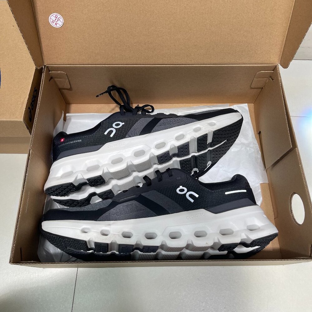 On Mens Cloudrunner 2